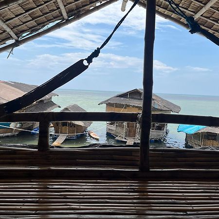 Bamboo Nest Beachfront Puerto Princesa Exterior foto