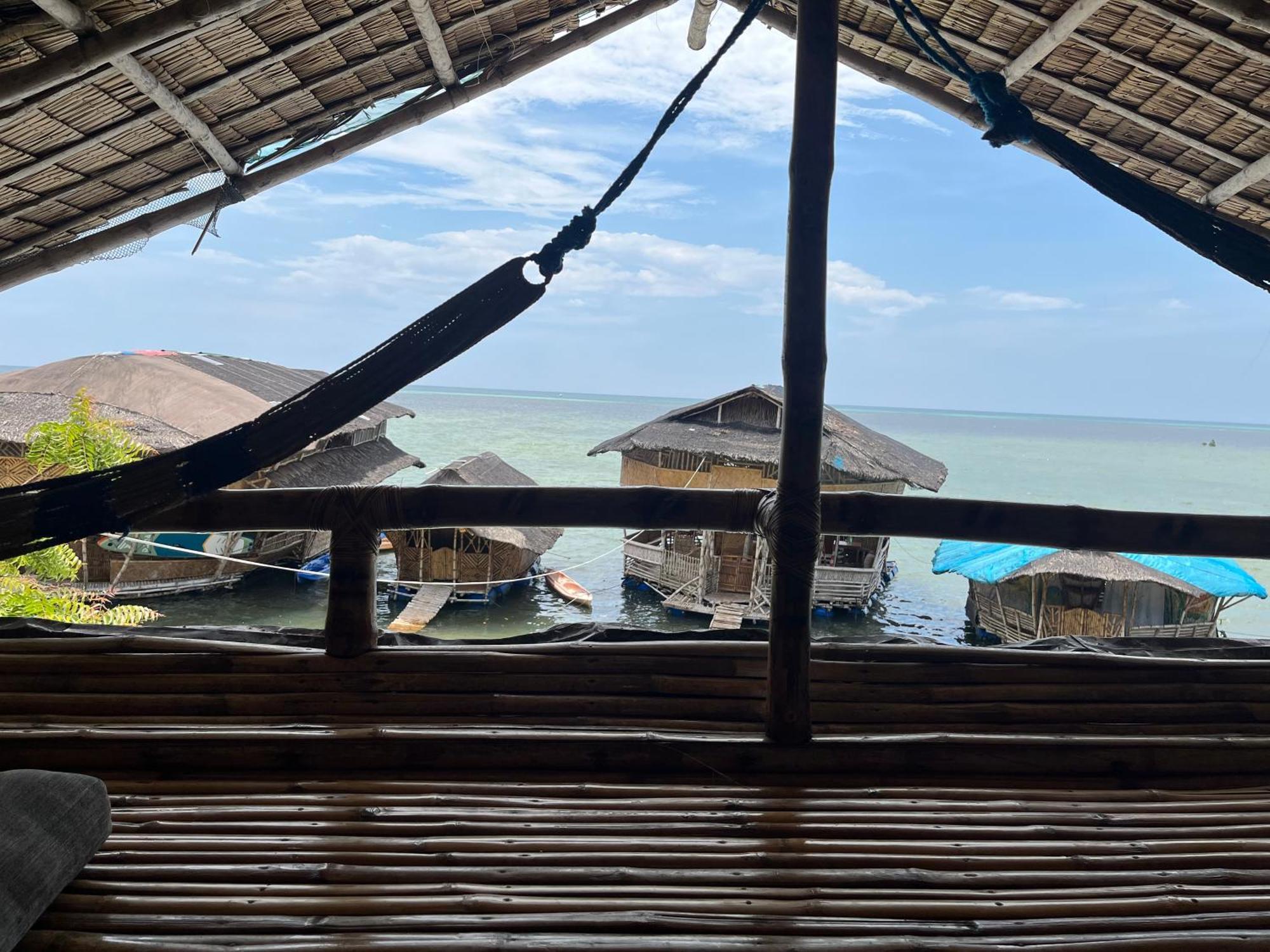 Bamboo Nest Beachfront Puerto Princesa Exterior foto