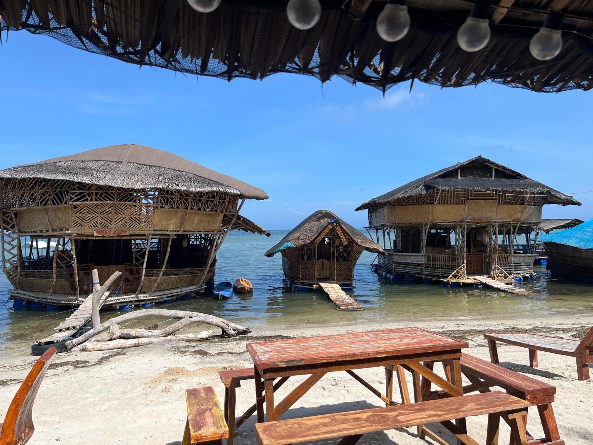Bamboo Nest Beachfront Puerto Princesa Exterior foto