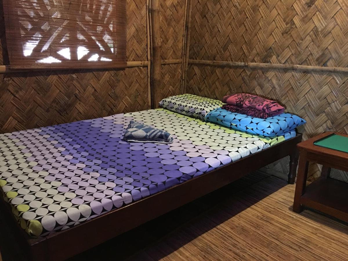 Bamboo Nest Beachfront Puerto Princesa Exterior foto